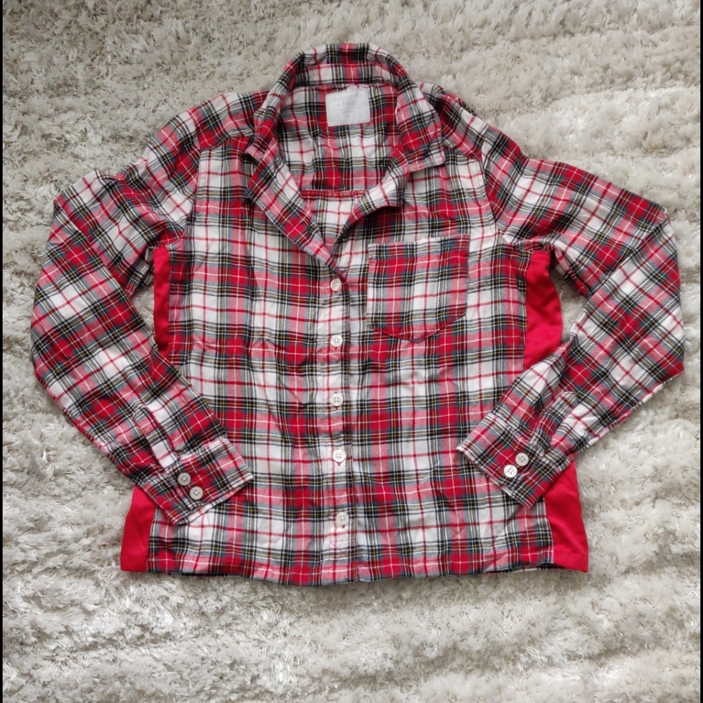 EUC Plaid flannel button-up sleepwear shirt